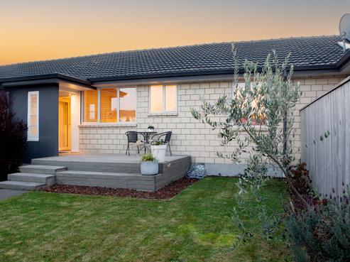 121 Caledonian Road, Saint Albans