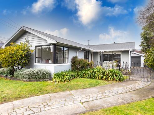 48 Stanbury Avenue, Somerfield