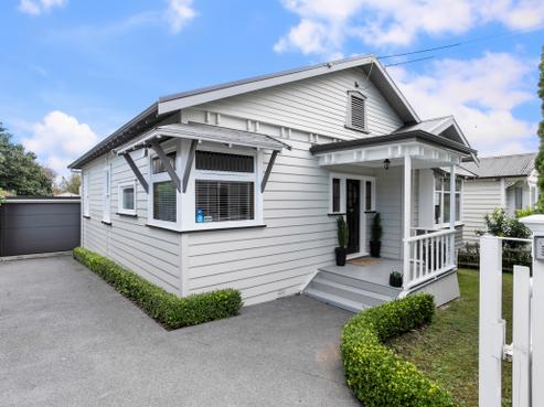 9 Kitenui Avenue, Mount Albert