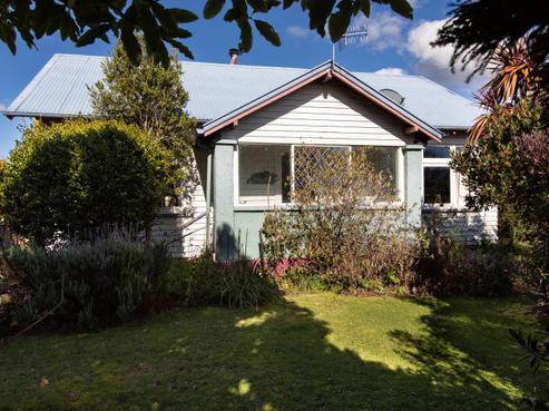 6 Waterloo Street, Dannevirke