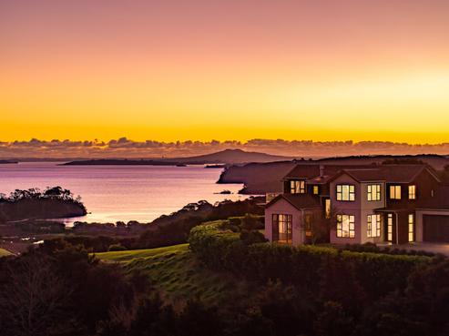 20 Waimangu Road, Waiheke Island