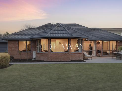 32 Hussey Road, Harewood