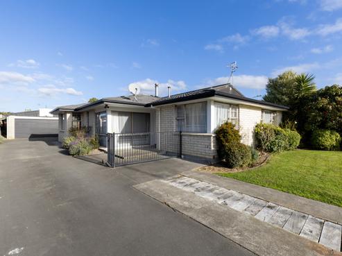 108 Benmore Avenue, Cloverlea