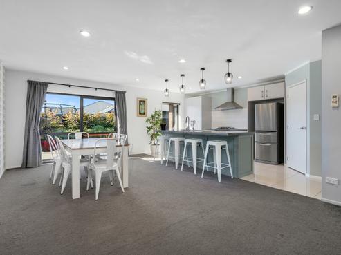 9 Carnation Court, Cambridge