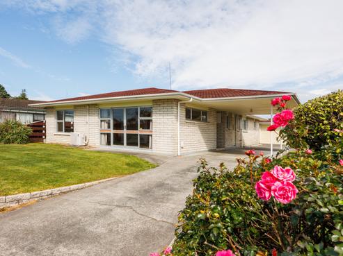 16 Cecil Place, Cloverlea
