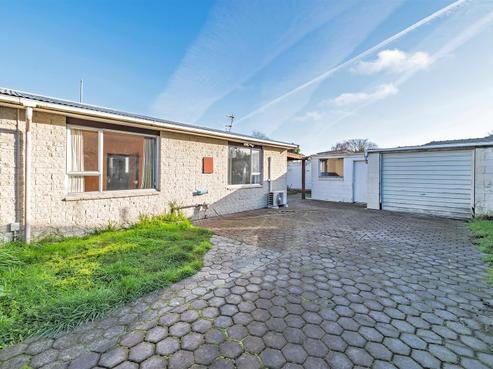 3/17 Hills Road, Edgeware