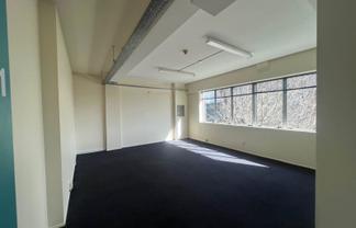 FITTED EDUCATION SPACE
