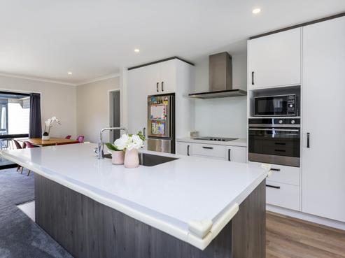 13 Te Kaeaea Crescent, Trentham