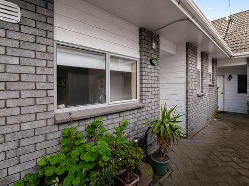 4D Lytton Street, Glenholme