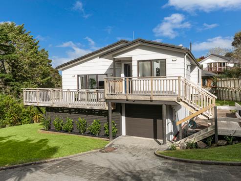 3B Miriam Corban Heights, Henderson