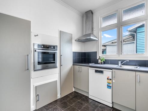 162 Morton Street, Strathern