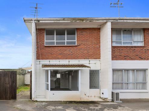 1/16 Ruihi Street, Victoria