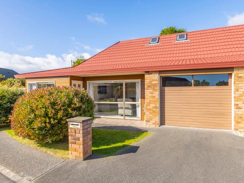 1/83 Langdale Avenue, Paraparaumu