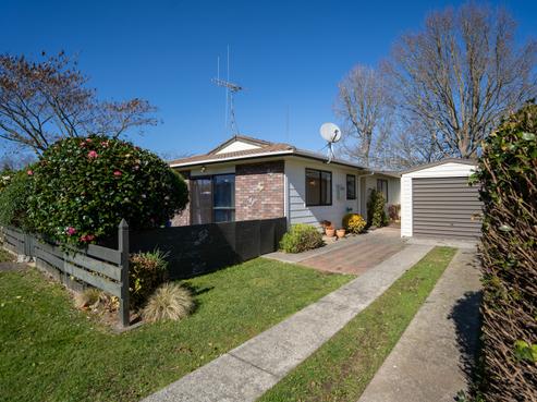62 Moore Street, Leamington