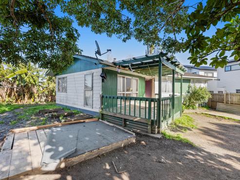 30 Finlayson Avenue, Clendon Park
