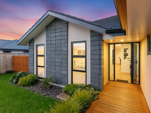 35 Carmine Crescent, Appleby