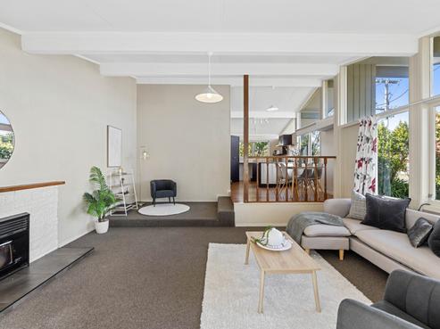 8 Liston Avenue, Hilltop