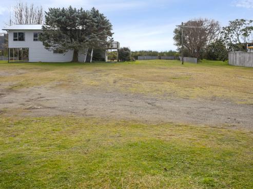 329 State Highway 1, Lake Taupo (East)