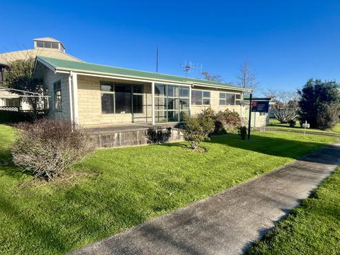 16 Rewi Street, Te Aroha