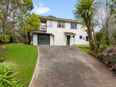 36 Meadowood Drive, Unsworth Heights