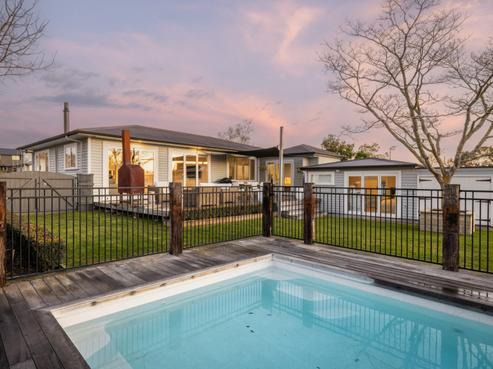 8 Emerald Hill, Havelock North