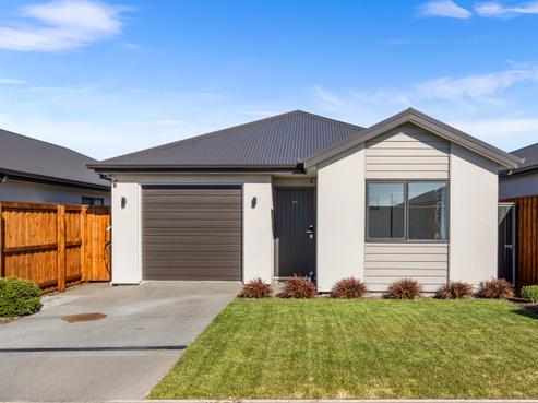 37 Lady Isaac Drive, Rolleston