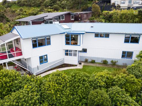115 Dowse Drive, Maungaraki