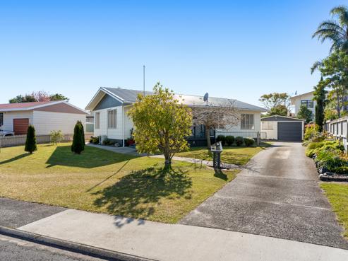 112 Waverley Place, Whangamata