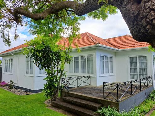100 Weraroa Road, Levin