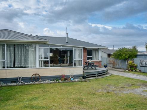 246 Revell Street, Hokitika