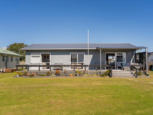 21 Endeavour Close, Whitianga