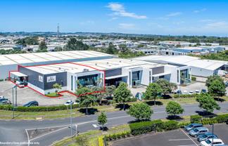 HIGHLY DESIRABLE SIZE IN A PRIME LOCATION
