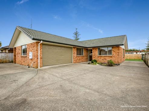18 Chic Gardens, Parakai