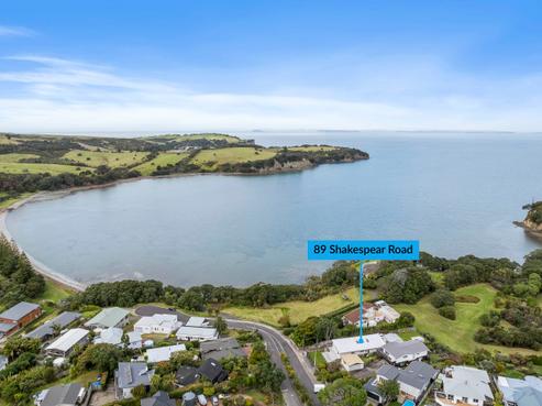 89 Shakespear Road, Army Bay