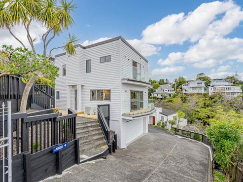 3/433A East Coast Road, Mairangi Bay
