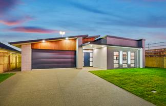 25 Hudson Place, Paraparaumu