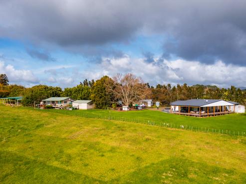 298 Red Hills Road, Taupaki