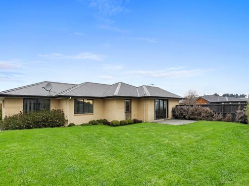 33 Fearne Drive, Woodend