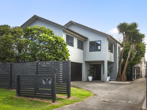 15A Teal Crescent, Beach Haven