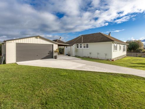 33 McLean Terrace, Waipukurau and Surrounds