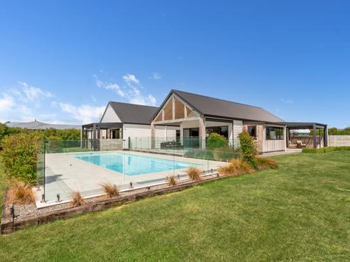 9 Mill Grove, Carterton