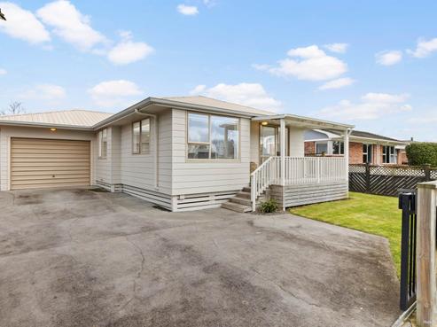 2A Shanley Crescent, Waiuku
