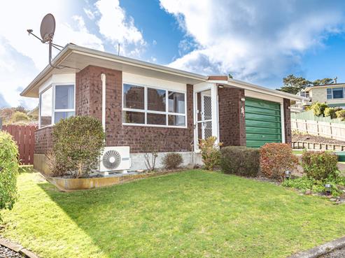 30A Treadwell Street, Springvale