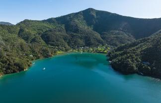 15 Lochmara Bay, Queen Charlotte Sound