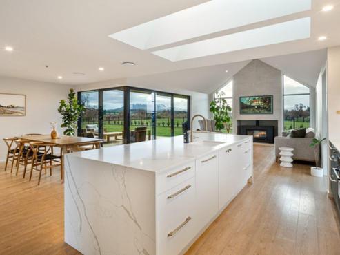 1A Riverdale Place, Amberley