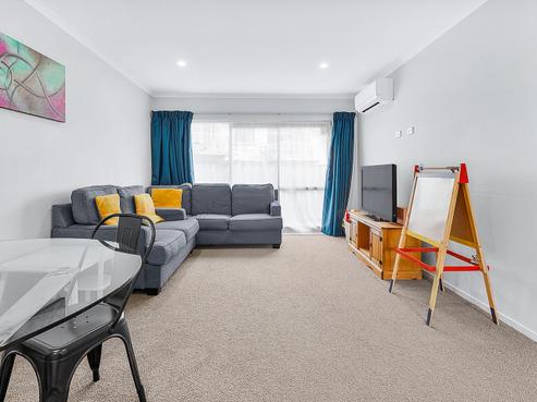 5/5 Jones Crescent, Melville