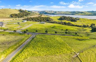 6 Country Heights Terrace, Kaiwaka