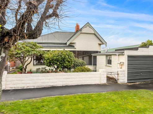 22 Law Street, Caversham