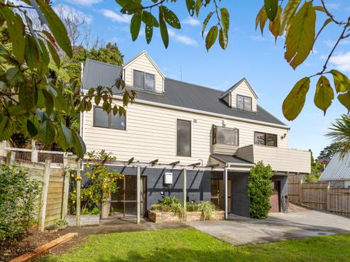 32 Roto Street, Hurdon