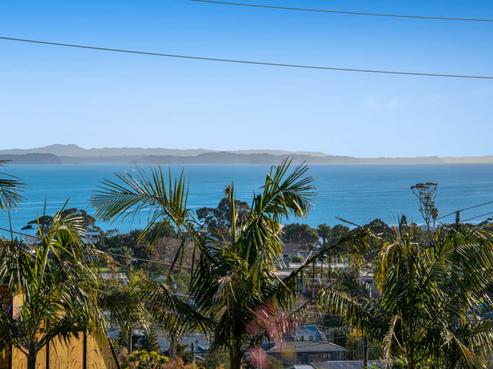 18 Kauri Road, Stanmore Bay